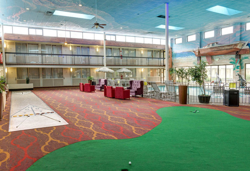 호텔 Clarion Inn & Fundome - College Park