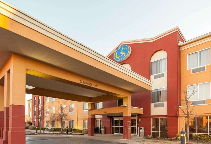 فندق Comfort Suites Central I 44