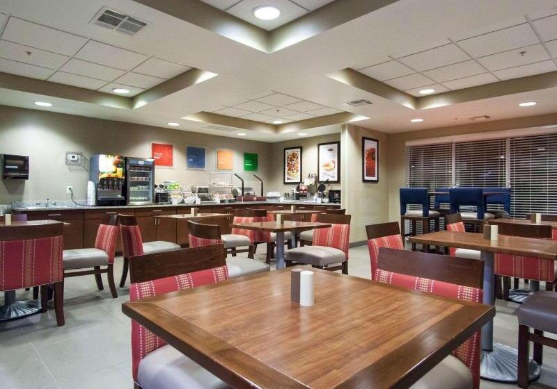 فندق Comfort Suites Central I 44