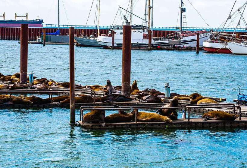 Best Western Columbia River Waterfront Hotel Astoria