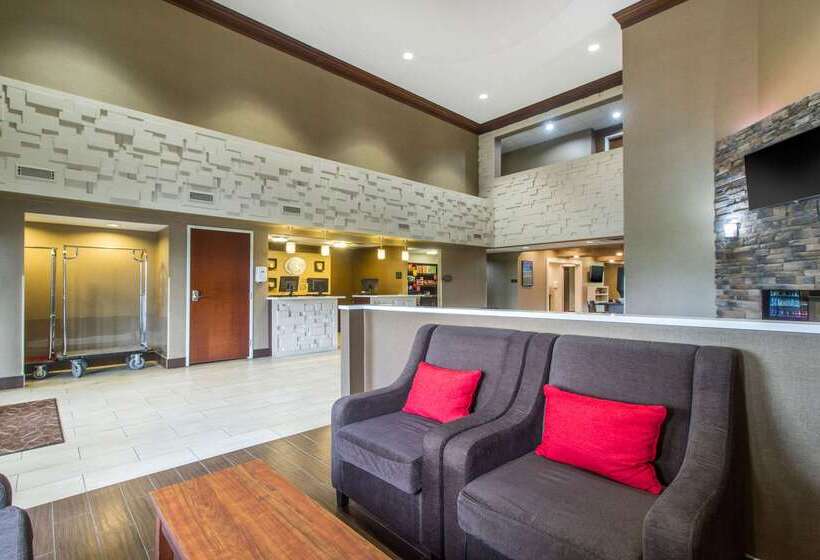 فندق Comfort Suites