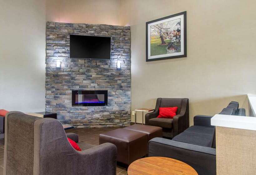 فندق Comfort Suites