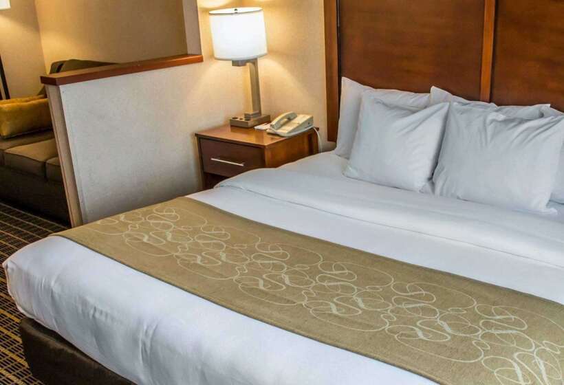 호텔 Comfort Suites Portland Southwest