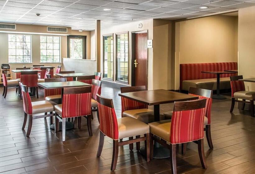 Отель Spark By Hilton Round Rock