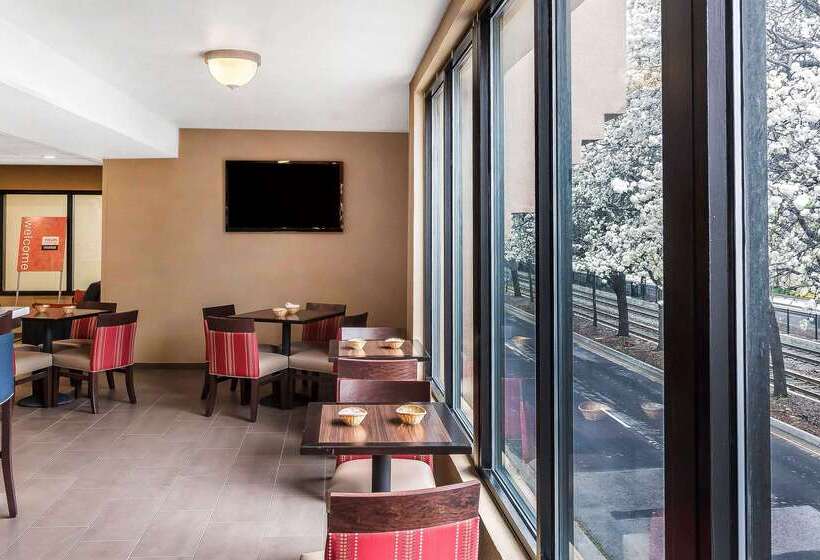 Отель Comfort Suites San Jose Airport