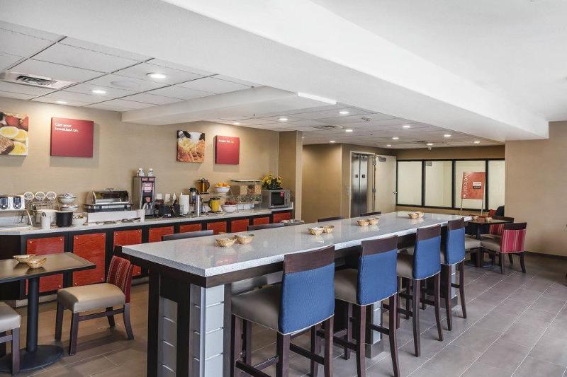 Отель Comfort Suites San Jose Airport