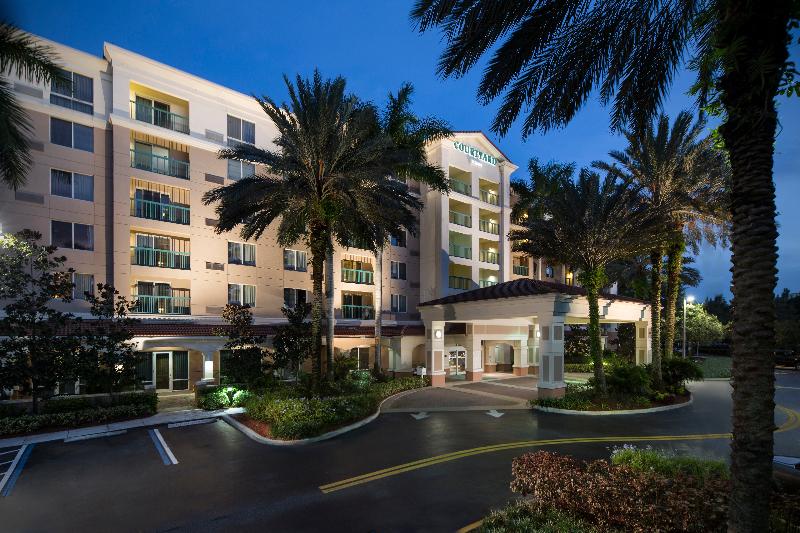 בית מלון כפרי Courtyard By Marriott Fort Lauderdale Weston
