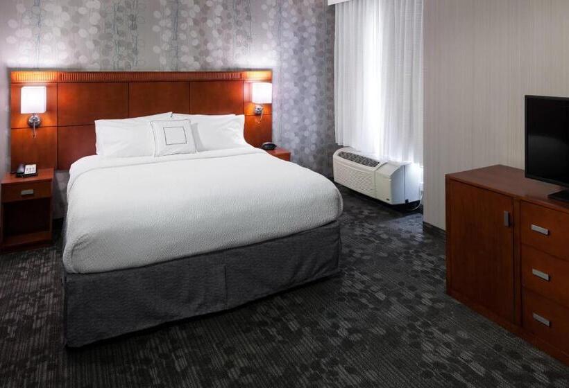 فندق Courtyard By Marriott Santa Clarita Valencia