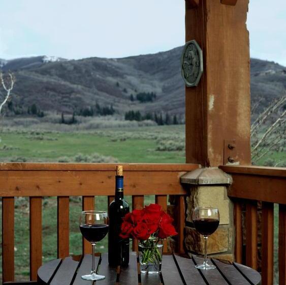 酒店 Crestview Condominiums By All Seasons Resort Lodging