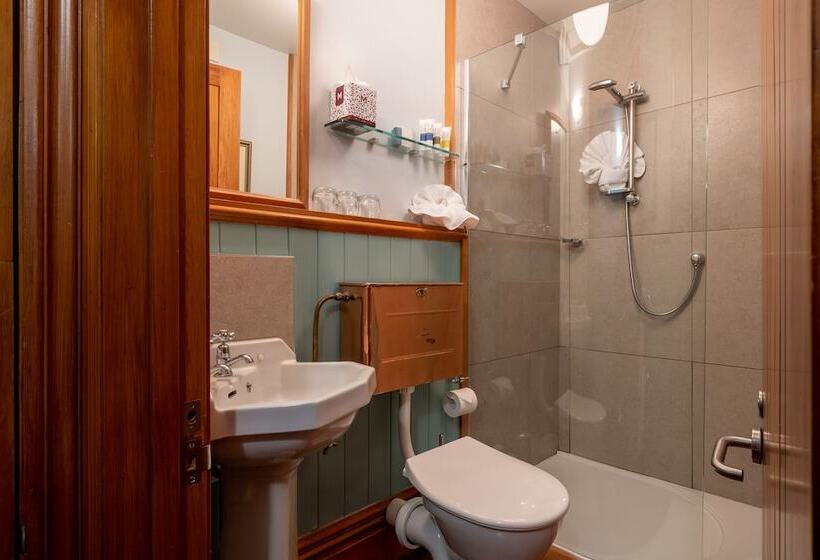 فندق D Urville Blenheim