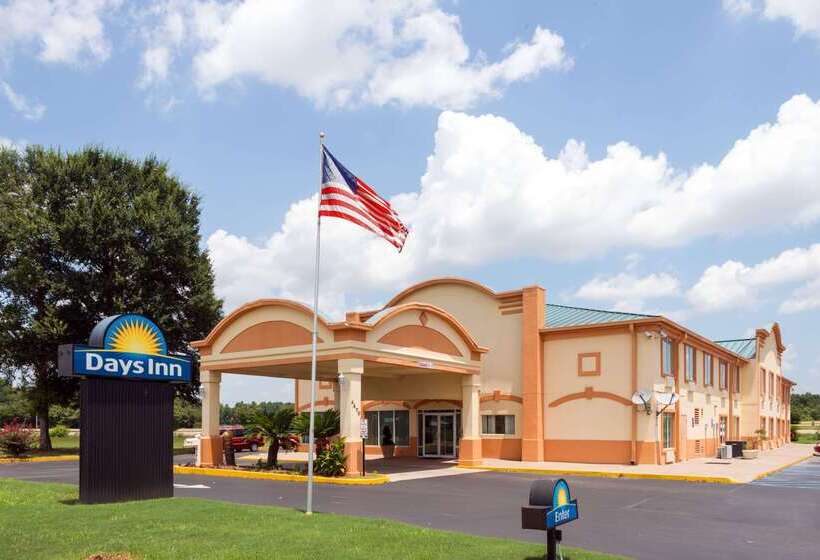 Отель Days Inn By Wyndham Coliseum Montgomery Al