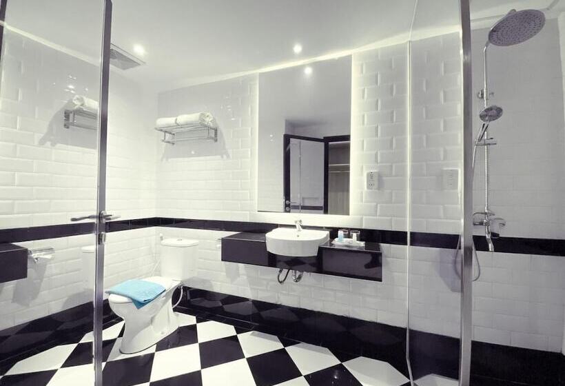 فندق De Ningrat Topas Galeria