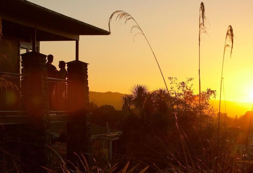 Te Weheka Hotel Fox Glacier