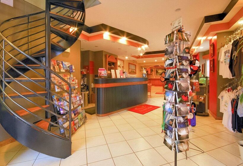 בית מלון כפרי Econo Lodge At The Falls North