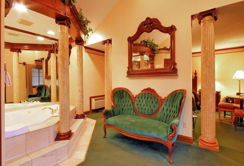 בית מלון כפרי Econo Lodge At The Falls North