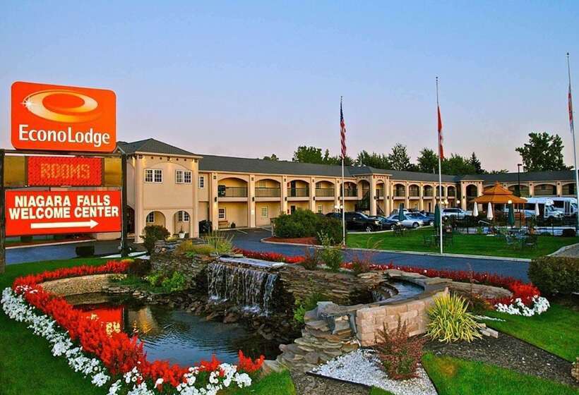 בית מלון כפרי Econo Lodge At The Falls North