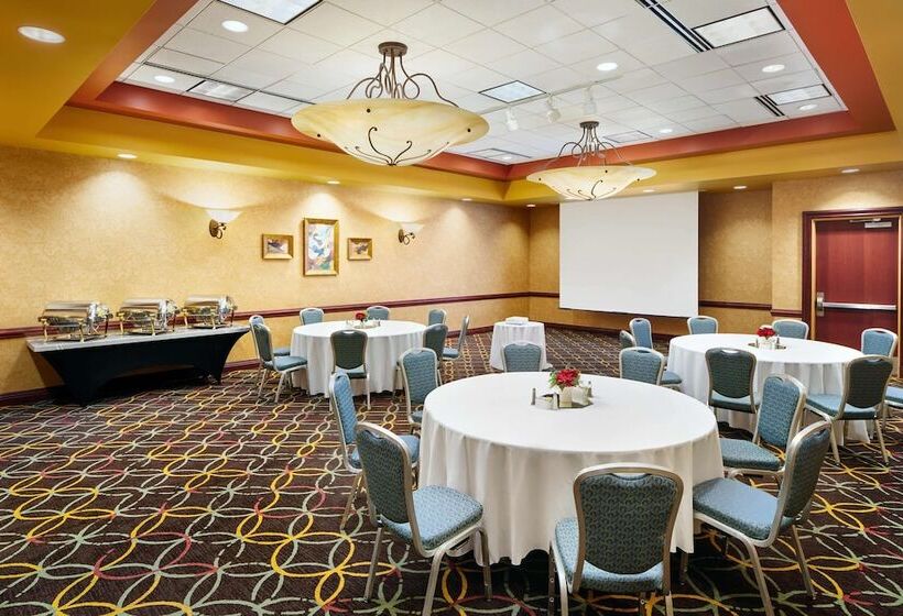 酒店 Embassy Suites By Hilton Hampton Convention Center