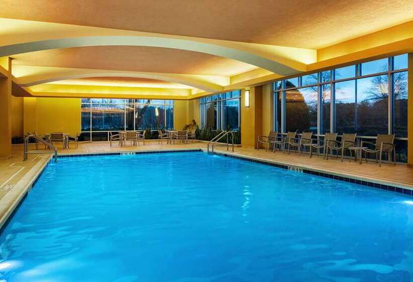 酒店 Embassy Suites By Hilton Hampton Convention Center