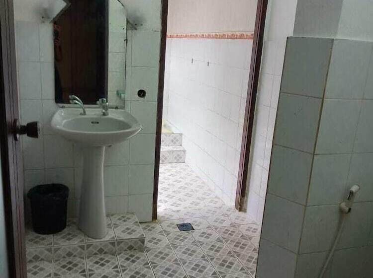 בית מלון כפרי Enjung Beji Resort