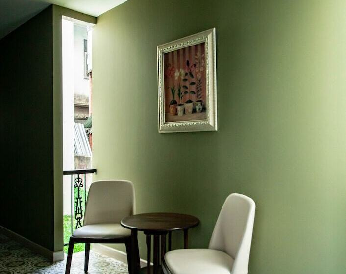 Отель Eurana Boutique