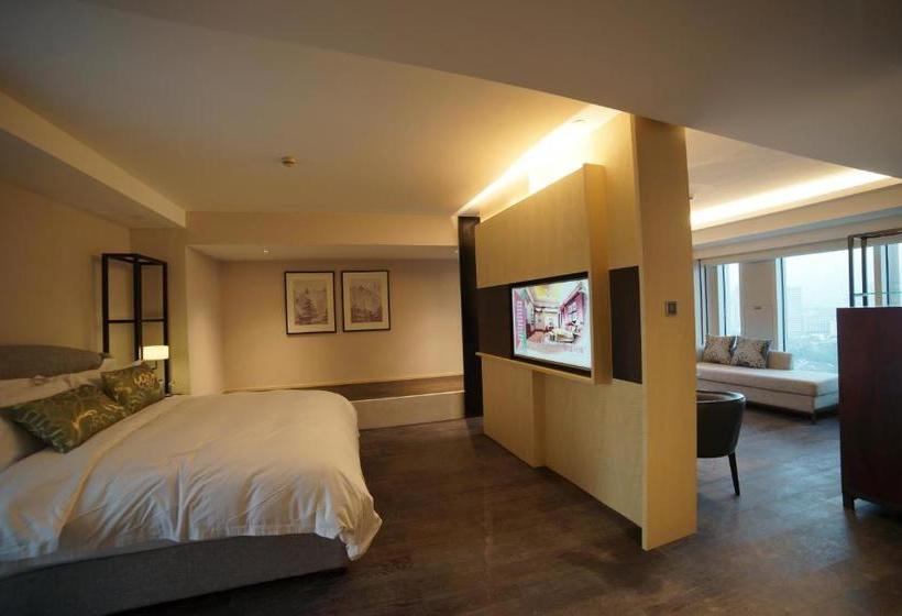 فندق Fortune Bond