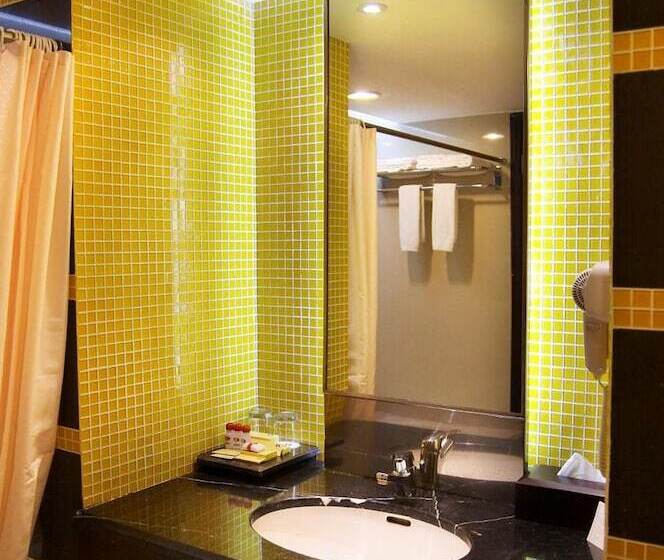 فندق Gran Puri Manado