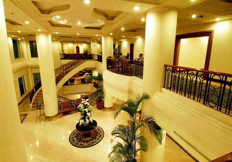 فندق Gran Puri Manado