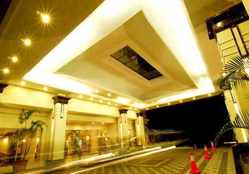 فندق Gran Puri Manado