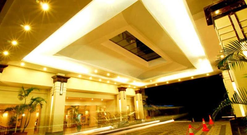 فندق Gran Puri Manado