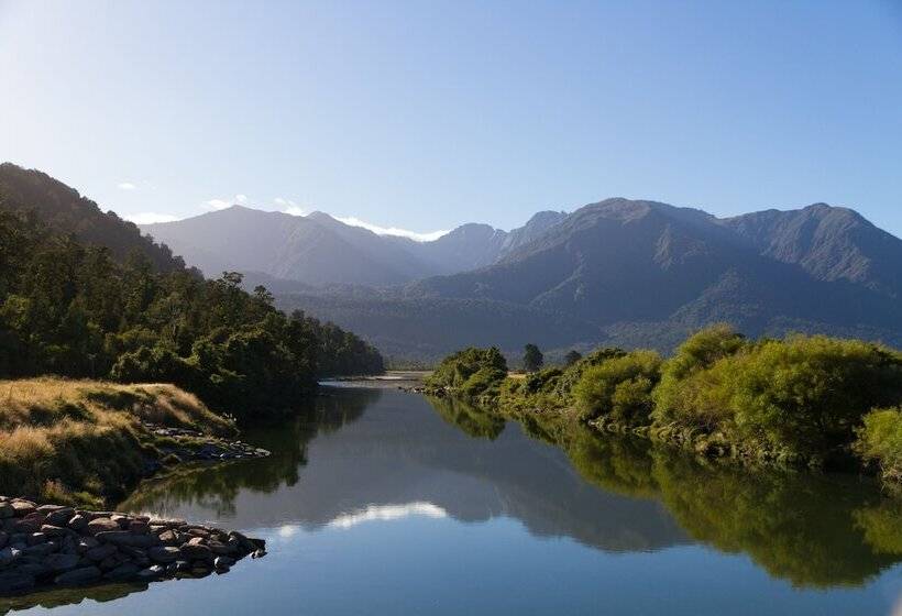Heartland Hotel Haast