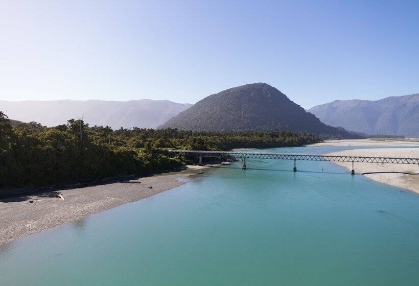 Heartland Hotel Haast