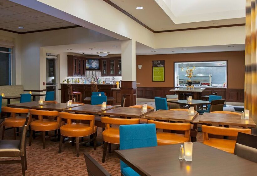 فندق Hilton Garden Inn St. Paul/oakdale