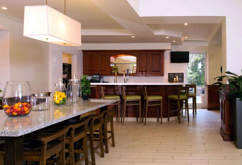 בית מלון כפרי Hilton Garden Inn Tampa East/brandon