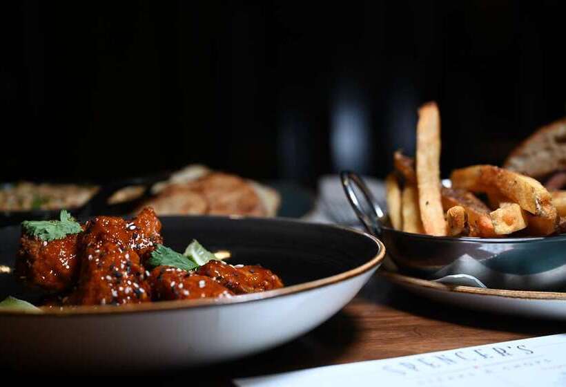 호텔 Hilton Salt Lake City Center