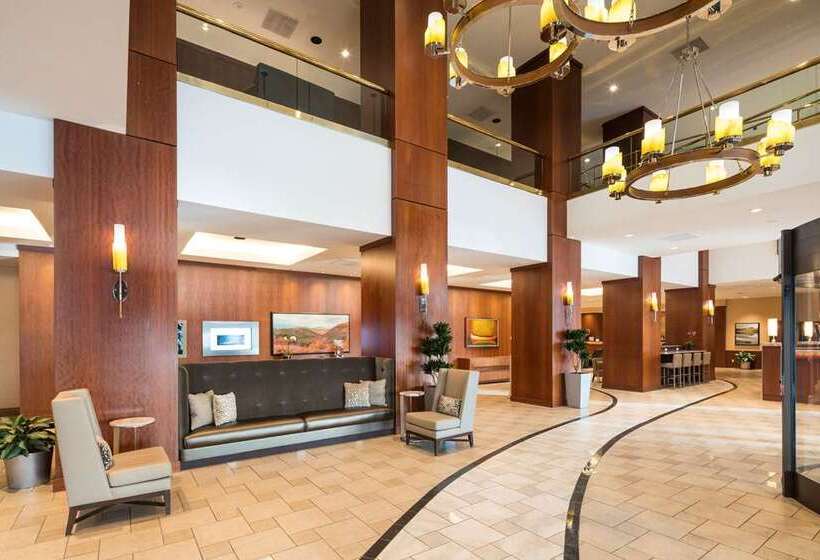 ホテル Hilton Salt Lake City Center