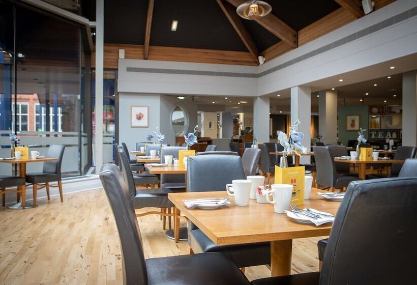 ホテル Holiday Inn Bolton Centre, An Ihg