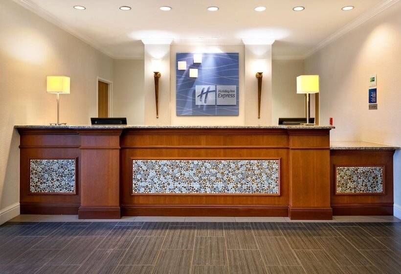 Holiday Inn Express Hotel And Suites Arcadia By Ihg