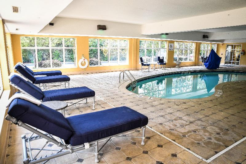 Holiday Inn Express Hotel & Suites   Concord, An Ihg