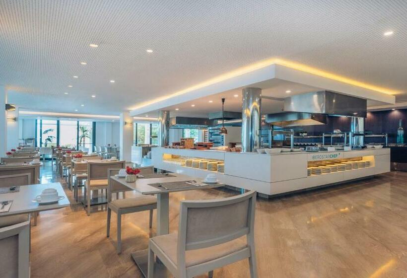 Отель Iberostar Waves Cala Millor - Adults Only
