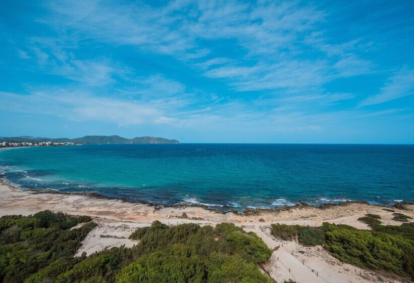 Отель Iberostar Waves Cala Millor - Adults Only