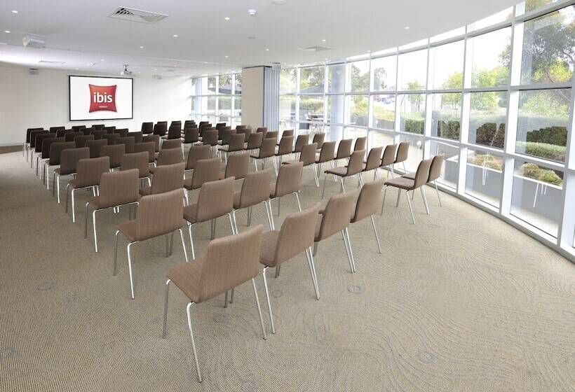 ホテル Ibis Melbourne Glen Waverley