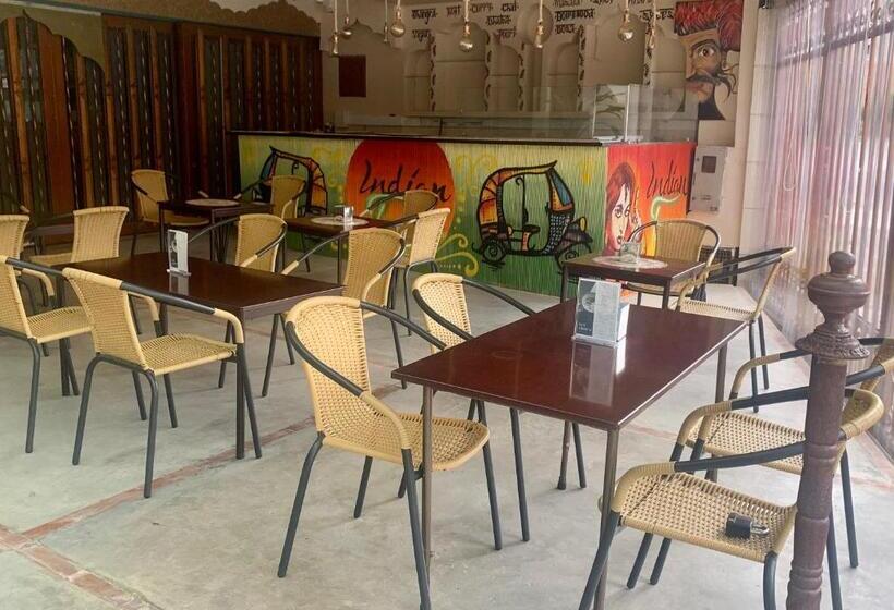Indian Palace Hotel Boutique