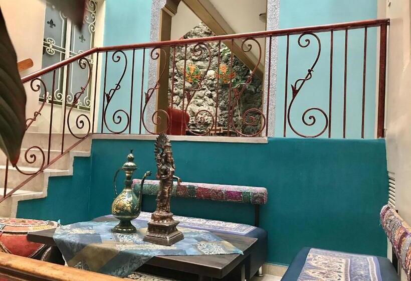 Indian Palace Hotel Boutique