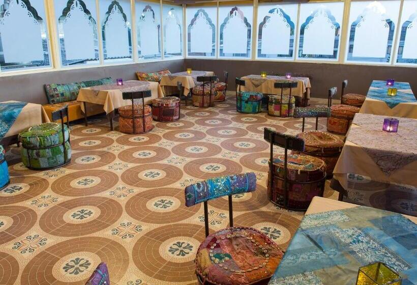 Indian Palace Hotel Boutique