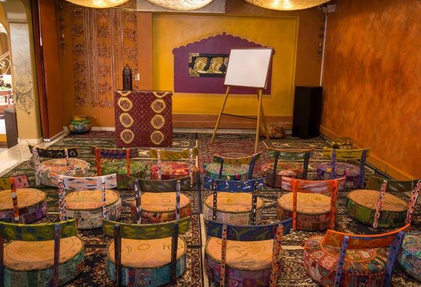 Indian Palace Hotel Boutique