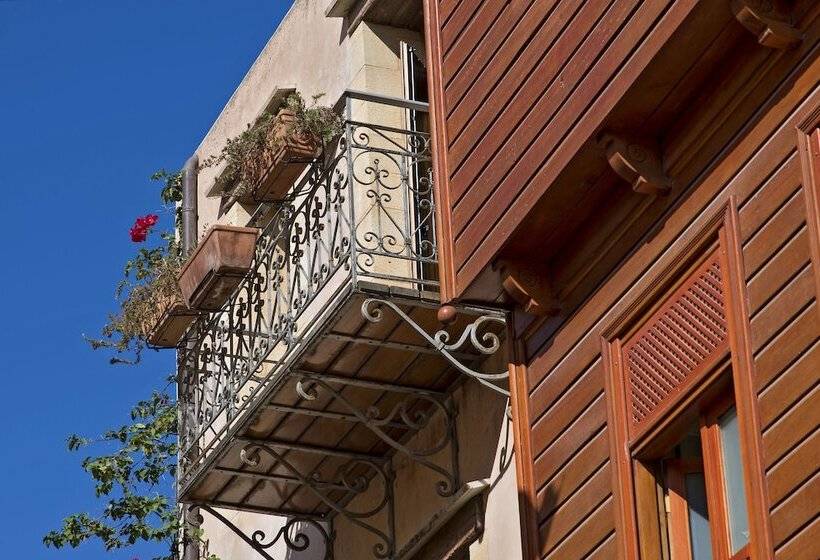 فندق Ionas Boutique