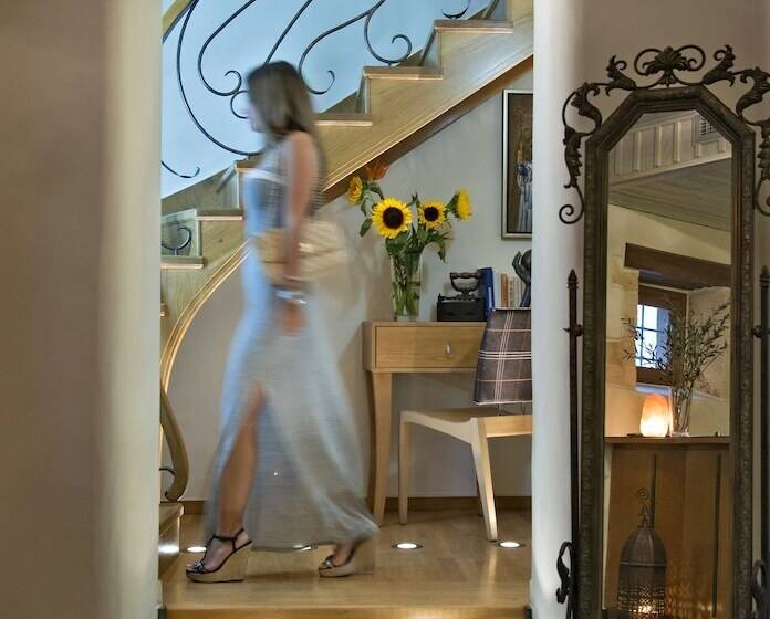 فندق Ionas Boutique