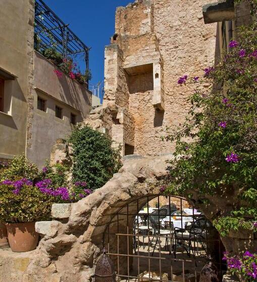 فندق Ionas Boutique