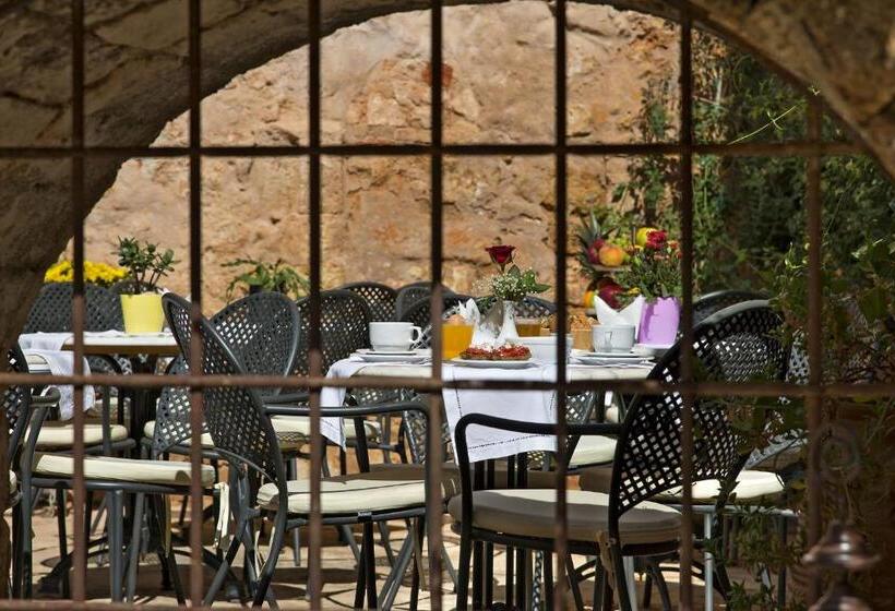 فندق Ionas Boutique