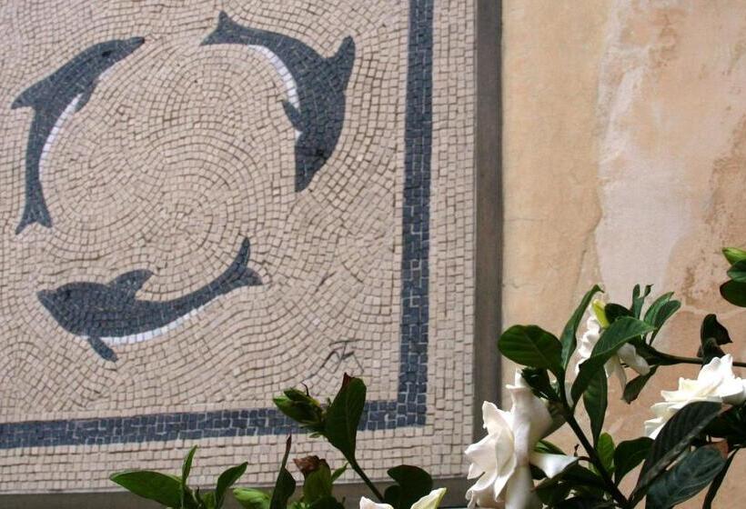 فندق Ionas Boutique